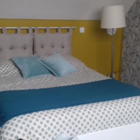 Chambre Dans Maison Privee Awoingt Bagian luar foto